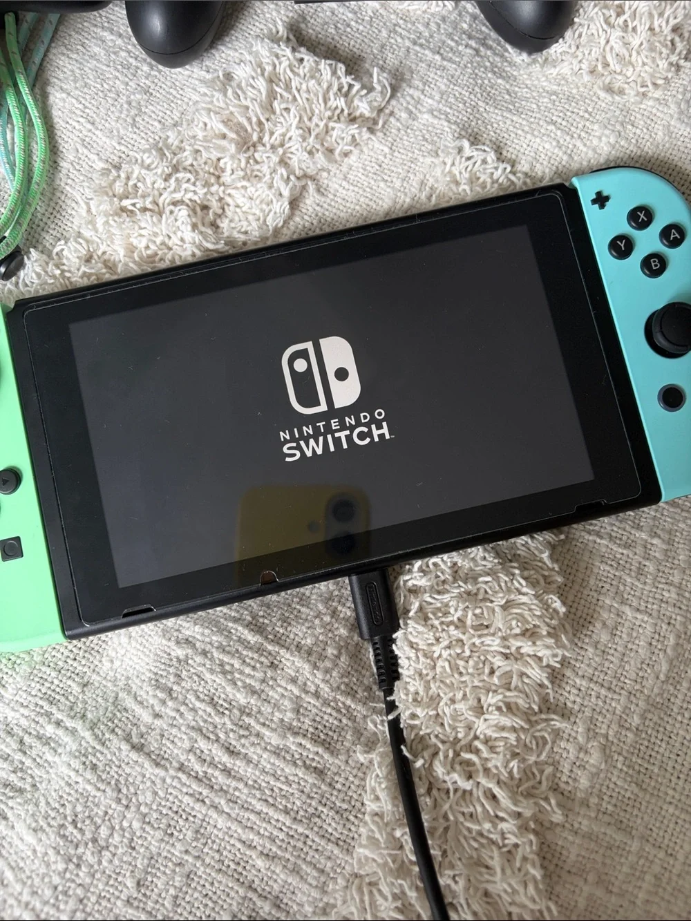 Nintendo Switch Console - Animal Crossing: New Horizons Special Edition